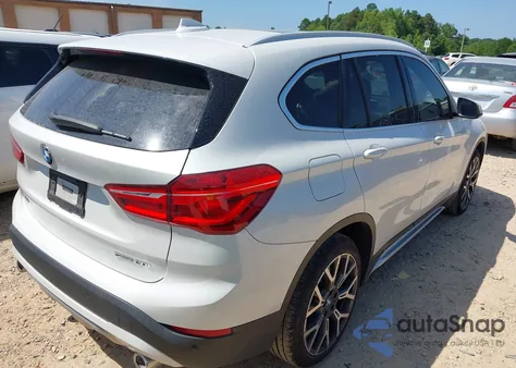 2021 BMW X1 Sdrive28I из США, поврежденный, VIN WBXJG7C01M5S55482